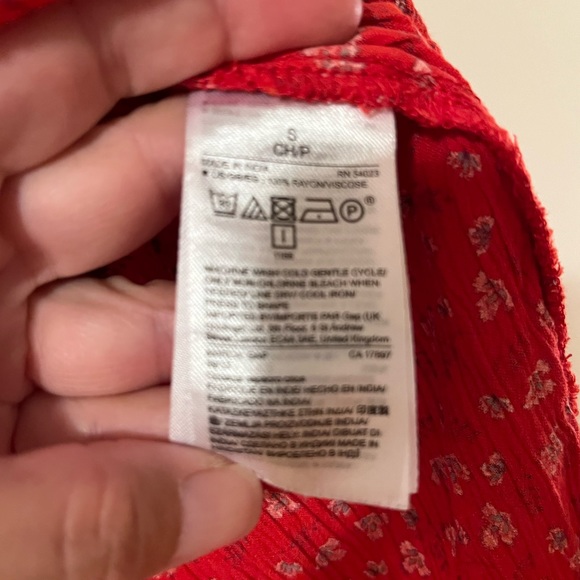 Gap long sleeve top, size Small - Picture 4 of 4